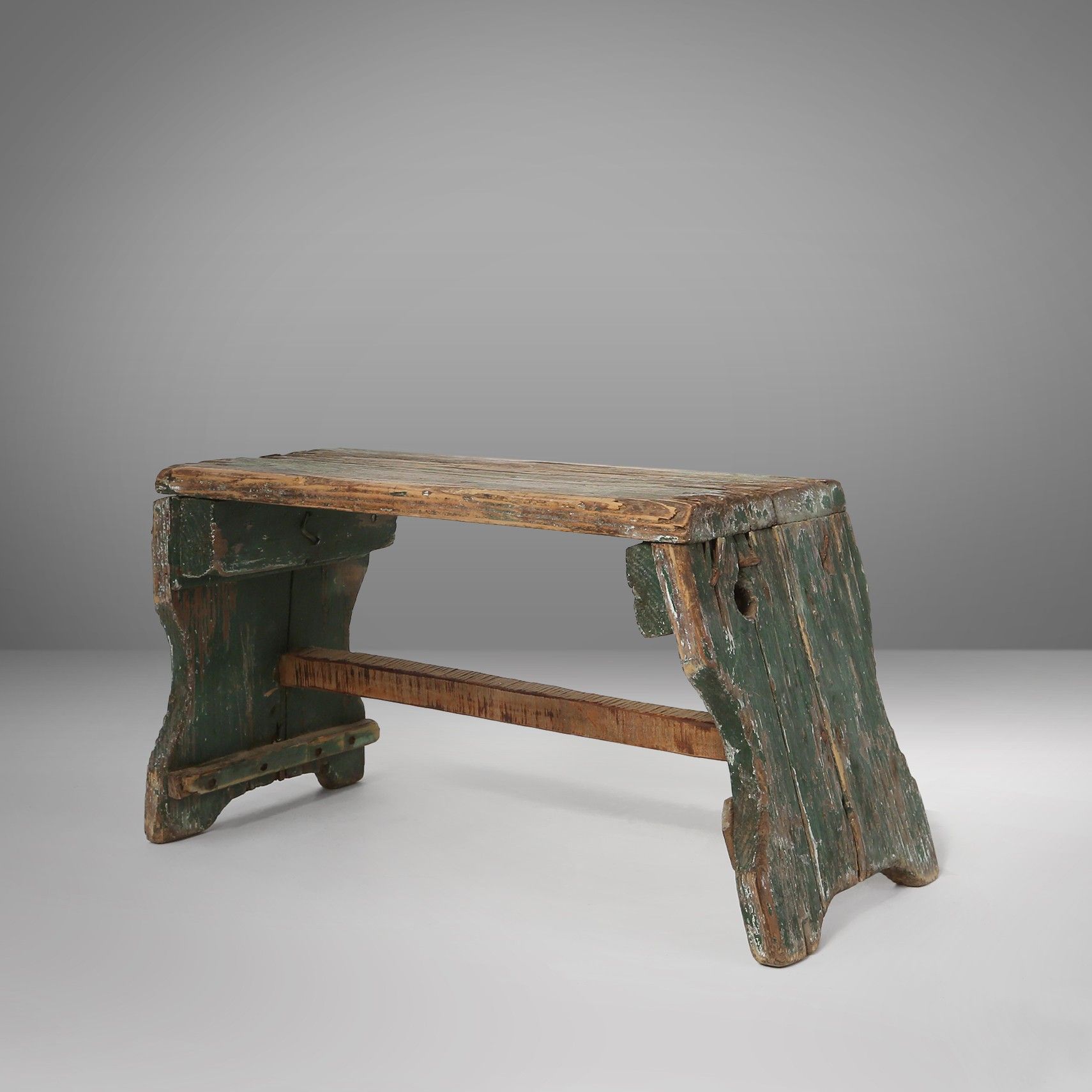 Industrial green wooden stool with nice patina, France 1900-img